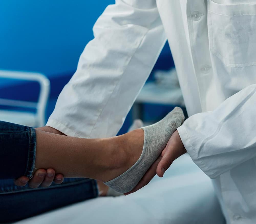Blessée, elle se fait immobiliser par un schizophrène...