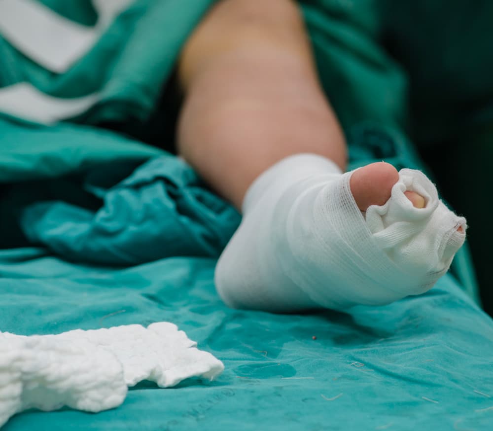 Blessée, elle se fait immobiliser par un schizophrène...